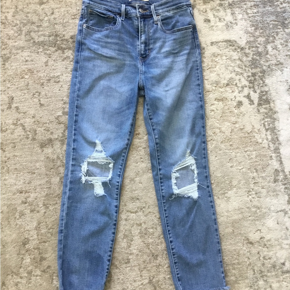 Levi's 724 High Rise Straight Jeans Size 4/ 27 Distressed Denim Fringed edges
